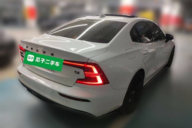 Used Volvo S60 2021 T4 Zhiyi Luxury Edition