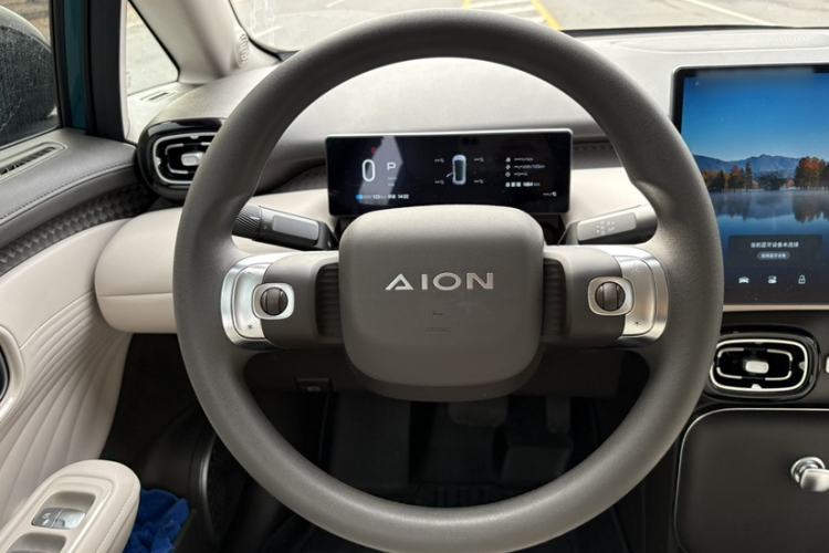 Used AION UT 2025 330 Starlight Edition
