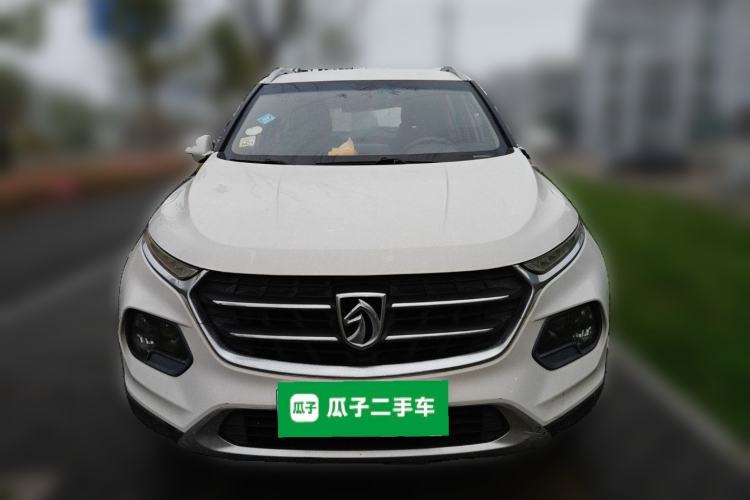Used Baojun 510 2017 1.5L Manual Fashion Model Front