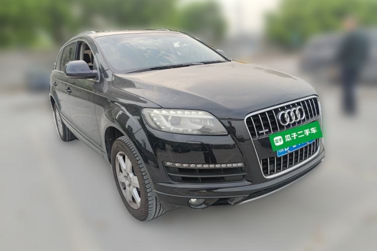 Used Audi Q7 2013 35 TFSI Ambition Edition Front Right 45 Deg