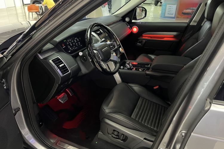 Used Land Rover Discovery 2021 360 PS R-Dynamic SE
