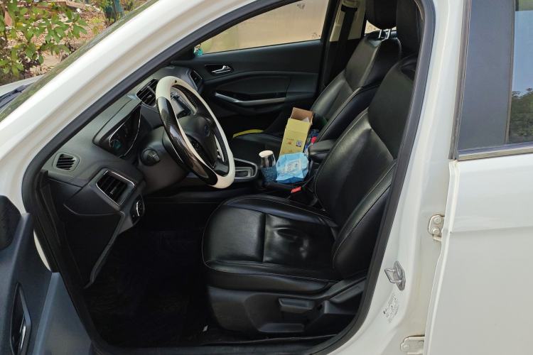 Used Ford Escort 2015 1.5L Automatic Fashion Model