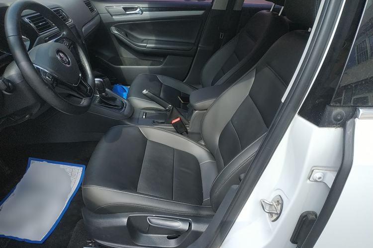 Used Volkswagen Sagitar 2018 1.6L Automatic Comfort Model Left Front Seat