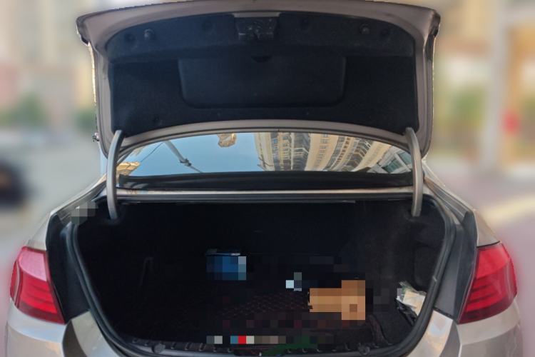 Used BMW 5 Series 2013 520Li Elegant Edition Trunk