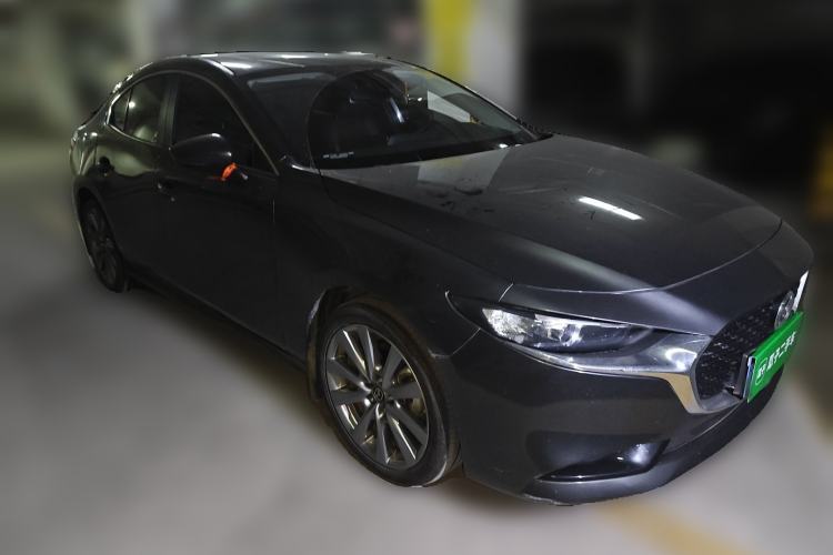 Used Mazda 3 Axela 2021 2.0L Automatic Zhiya Edition Front Right 45 Deg