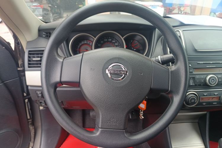 Used Nissan Sylphy 2016 Classic 1.6XE Manual Leading Edition Steering Wheel