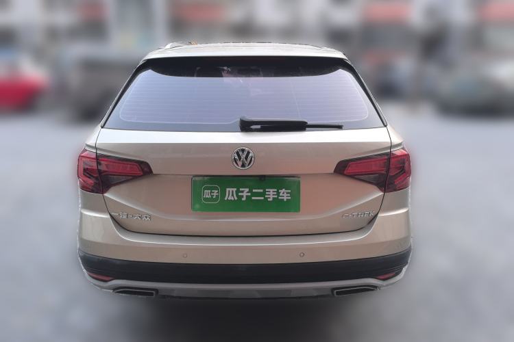 Used Volkswagen C-TREK 2018 230TSI DSG Luxury Version
