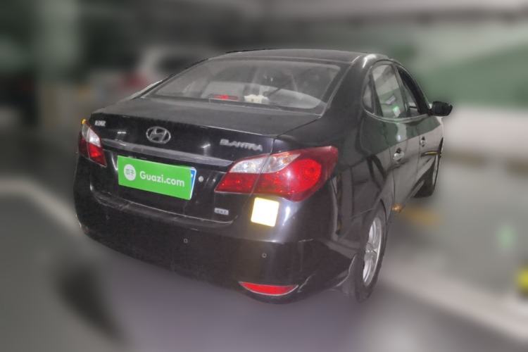 Used Hyundai Celesta 2011 1.6L Manual Luxury Model
