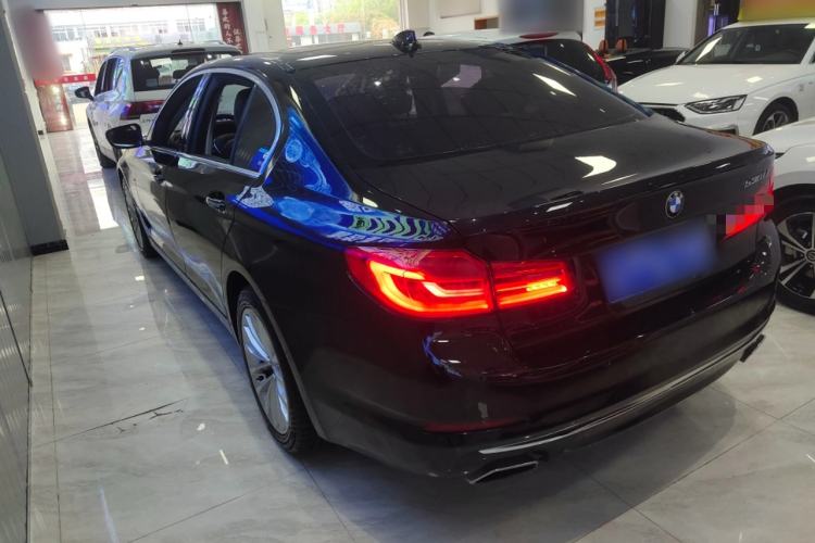 Used BMW 5 Series 2018 Revised Version 530Li Leading Edition Luxury Package Rear Left 45 Deg