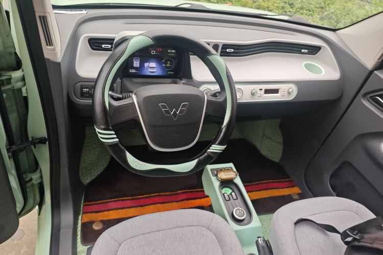 Used Wuling Hongguang MINIEV 2022 Macaron Premium Model – Lithium Iron Phosphate