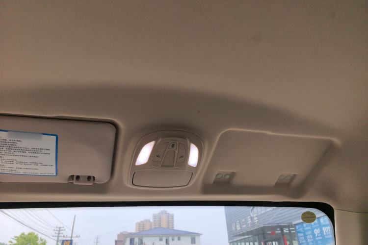 Used Guangtong Auto makeup Logistics Vehicle 2024 3.1T 2-Seater 4.99-Meter All-Electric Closed Cargo Van with 41.86 kWh