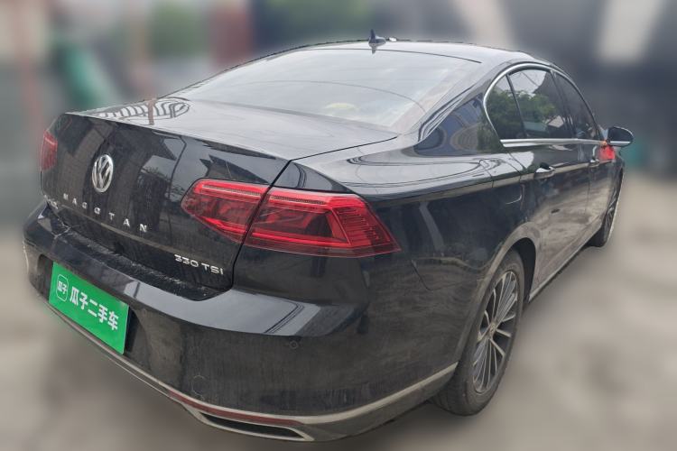 Used Volkswagen Magotan 2020 330TSI DSG Luxury Edition Rear Right 45 Deg