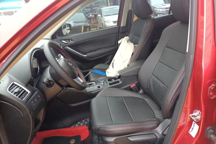 Used Mazda CX-5 2015 2.0L Automatic Two-Wheel Drive Urban Version Left Front Seat