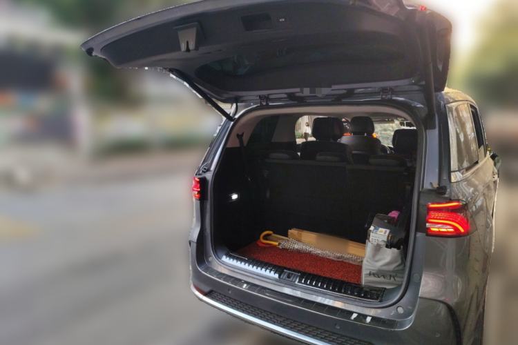 Used Roewe iMAX8 2021 400TGI Flagship Edition
