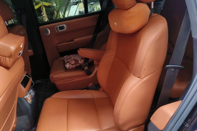 Used Li Auto L8 2024 Pro Model
