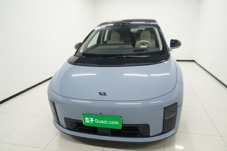 Used Li Auto i8 2025 Model Standard Version
