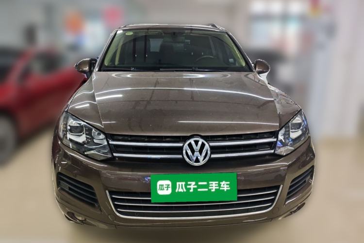 Used Volkswagen Touareg 2011 3.0 TDI Diesel Comfort Version Front