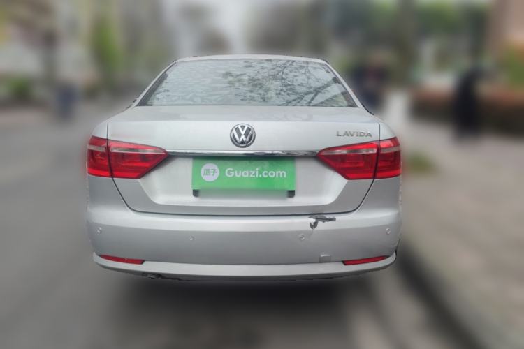 Used Volkswagen Lavida 2013 Revised Classic 1.6L Automatic Fashion Edition