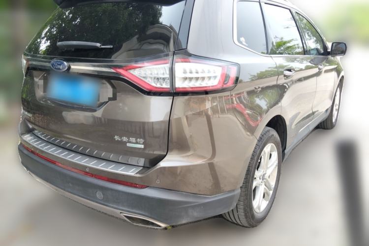 Used Ford Edge 2016 EcoBoost 245 Two-Wheel-Drive Titanium 7-Seater
