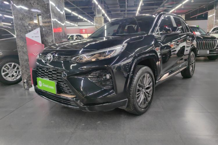 Used Toyota Wildlander 2024 2.0L CVT 4x4 Luxury PLUS Edition
