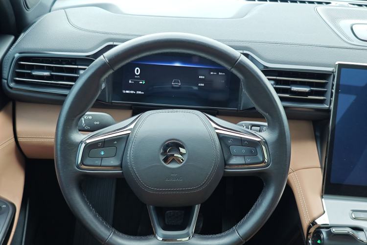 Used Nio ES6 2019 430 km Performance Version
