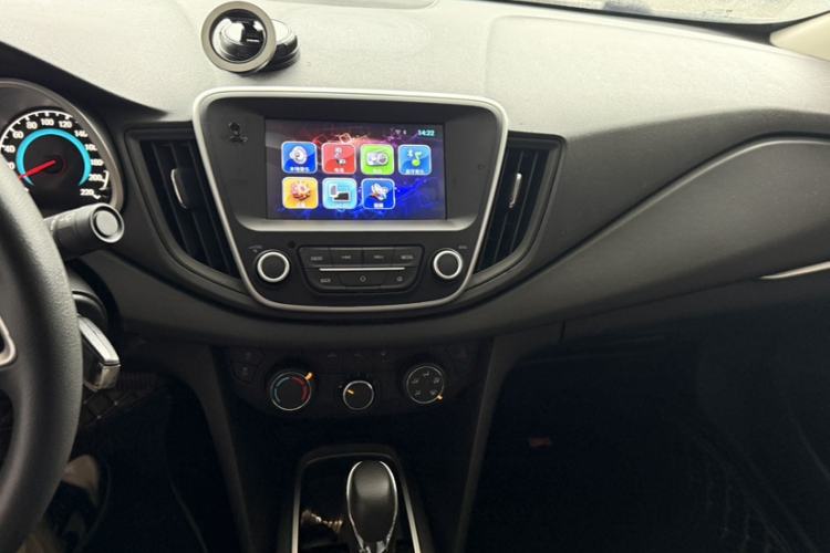 Used Chevrolet Cavalier 2019 320 Automatic Xinyue Edition Interior 4