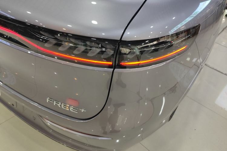 Used VOYAH FREE 2025 Model FREE+ Four-Wheel-Drive Qiankun Edition