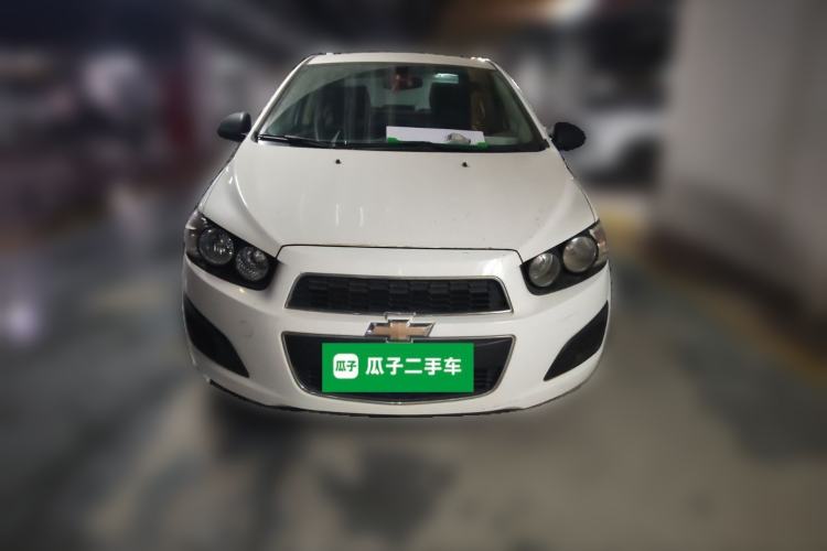 Used Chevrolet Aveo Sonic 2011 Sedan 1.4L MT SL Front