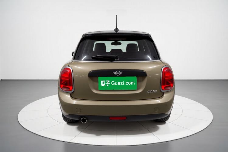 Used MINI 2018 1.5T COOPER Classic Edition Five-Door Version Rear