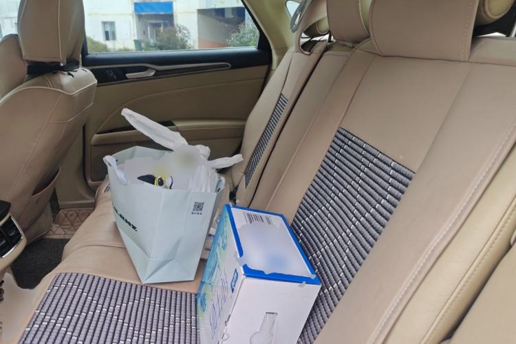 Used Ford Mondeo 2013 2.0L GTDi 200 Fashion Edition