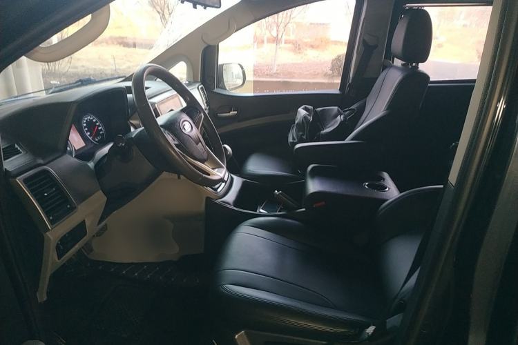 Used JAC Refine M4 2016 2.0L Manual Comfort Edition