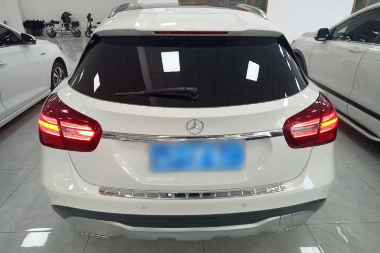 Used Mercedes-Benz GLA 2017 GLA 200 Fashion Model