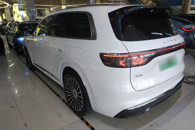 Used Hima AITO M8 2025 Extended-Range Ultra Version 53.4 kWh 6-Seater Edition Rear Left 45 Deg