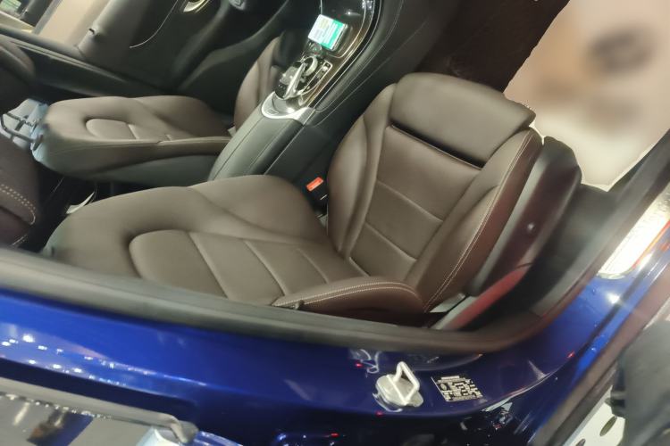 Used Mercedes-Benz GLC 2016 GLC 260 4MATIC Luxury Model
