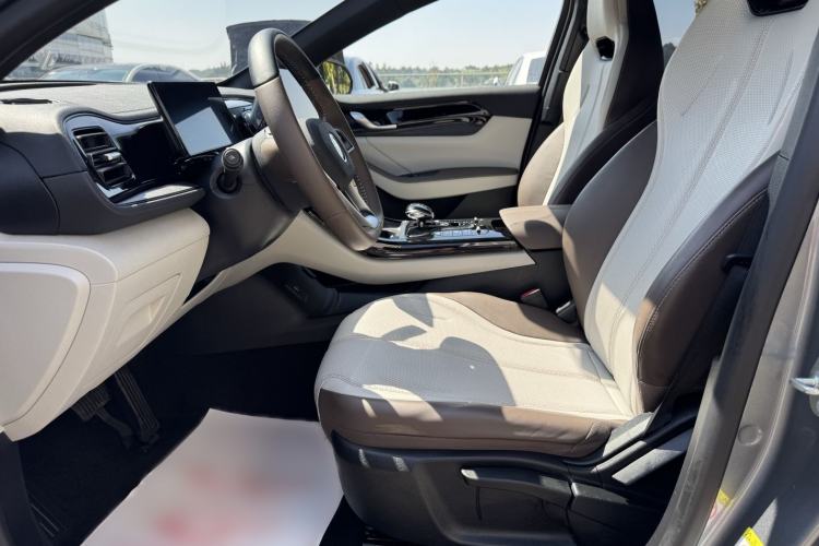 Used BYD Qin PLUS 2024 HONOR Edition DM-i 55KM Leading Model
