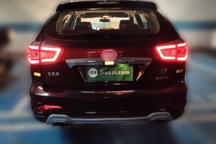 Used BYD S7 2015 2.0T Upgraded Automatic Luxury Version