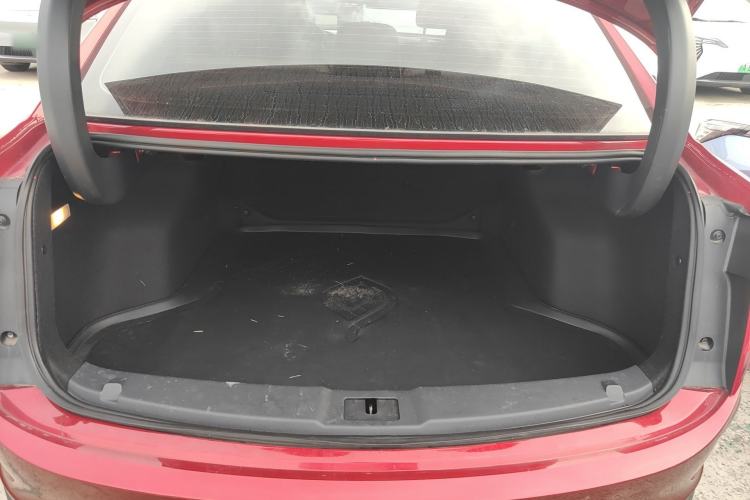 Used Hongqi E-QM5 2024 560km PLUS
