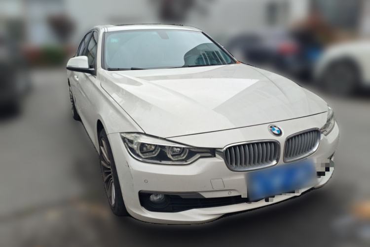 Used BMW 3 Series 2018 320Li Fashion Model Front Right 45 Deg