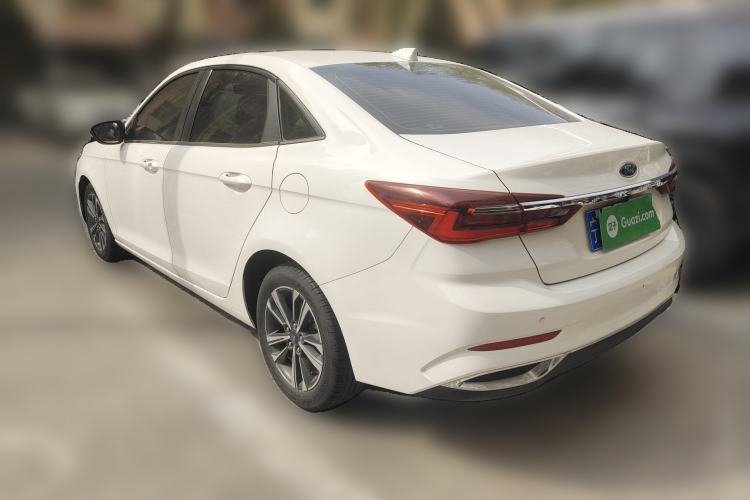 Used Ford Escort 2021 1.5L Automatic Diamond Edition
