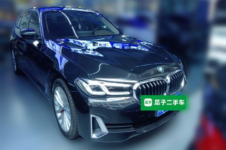 Used BMW 5 Series 2021 Updated Version 525Li Luxury Package Front Right 45 Deg