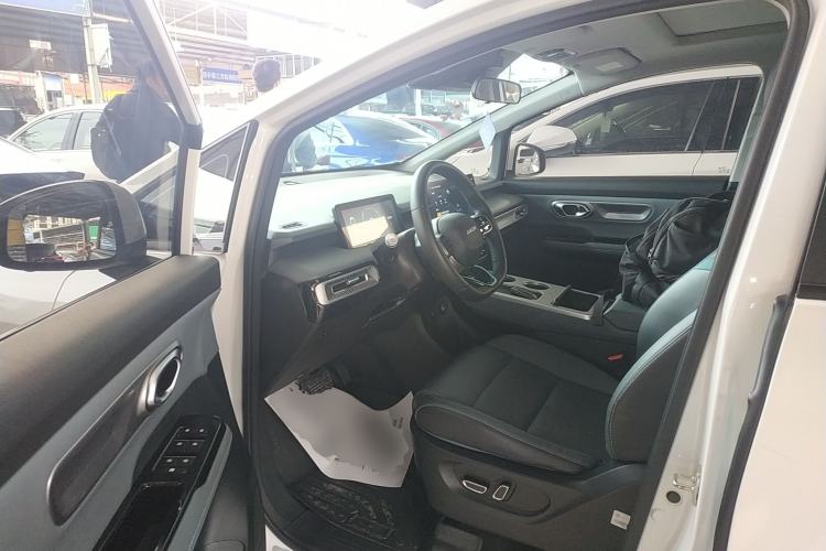 Used AION Y 2023 Plus 510 Smart Edition