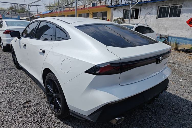 Used CHANGAN UNI-V iDD 2023 ZhiDian iDD 1.5T 113km Smart & Fun Version Rear Left 45 Deg