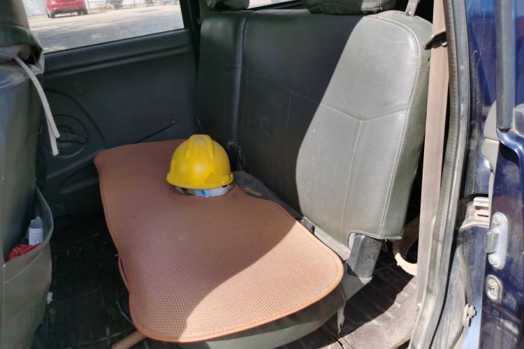 Used Dongfeng Shuaike 2011 1.5L Manual Standard Model 7 Seats China IV Standard Left Rear Seat