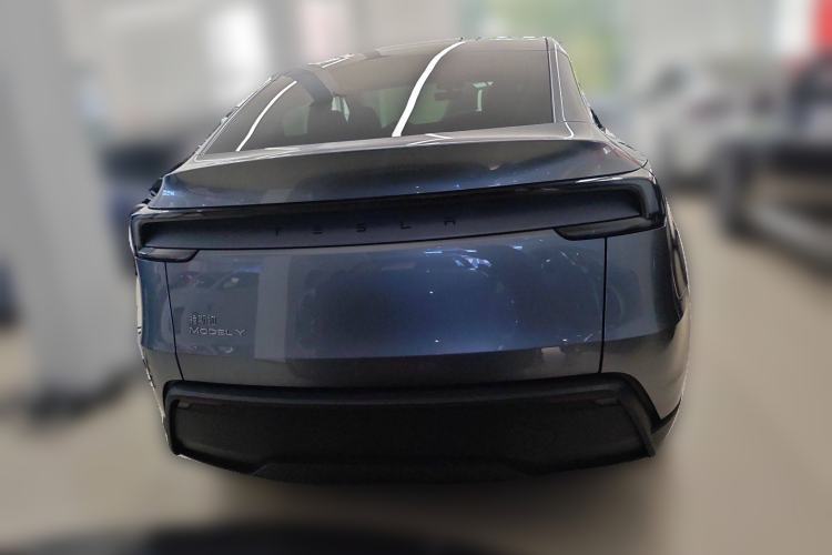 Used Tesla Model Y 2025 Rear-Wheel-Drive Version Rear