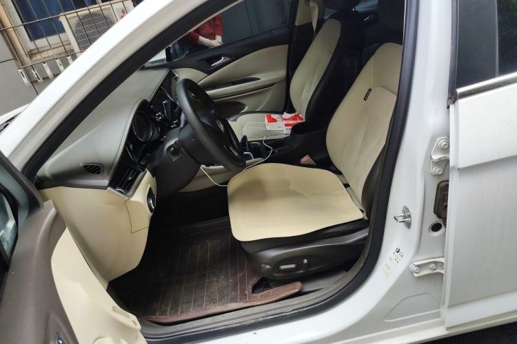 Used Buick Verano 2015 Sedan 15S Automatic Leading Model Left Front Seat