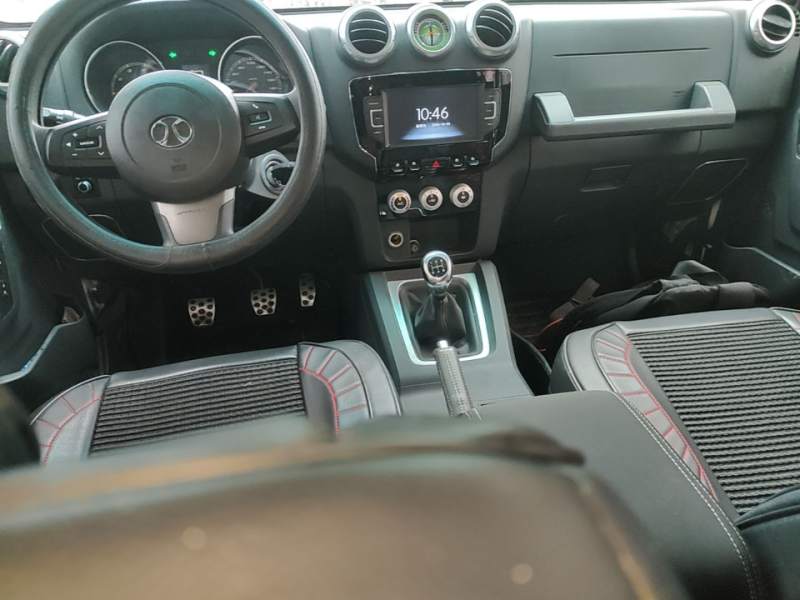 Used BAIC Off-Road BJ40 2016 40L 2.0T Manual Two-Wheel Drive Luxury Edition — 9