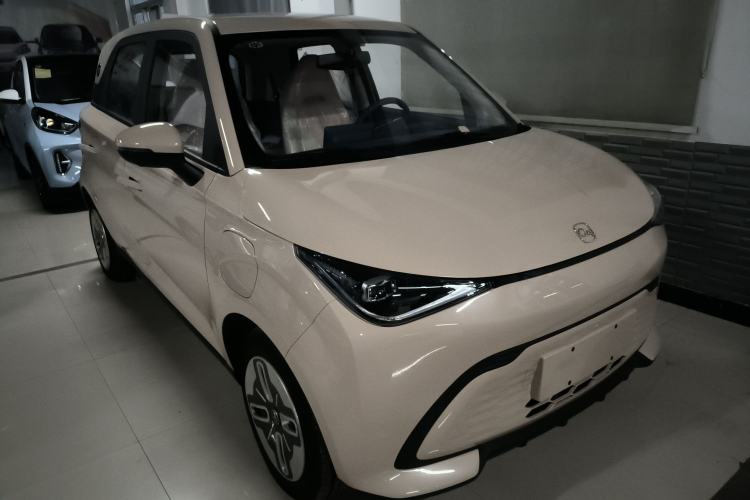 Used Chery QQ Domi 2025 Model 305km Comfort Edition