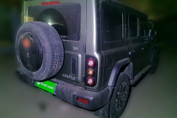 Used 212 T01 2024 2.0T Explorer Rear Right 45 Deg