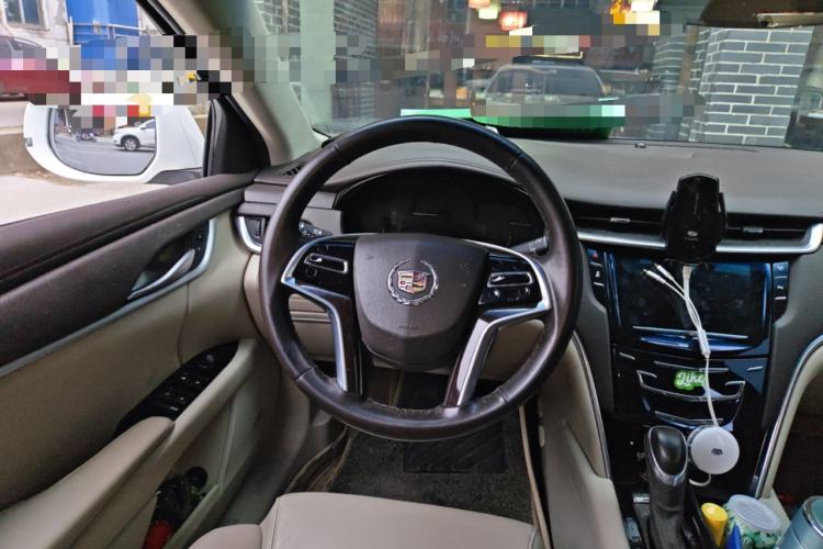 Used Cadillac XTS 2014 28T Comfort Version
