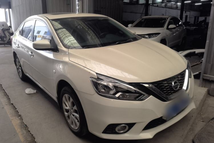 Used Nissan Sylphy 2021 Classic 1.6XL CVT Luxury Edition Front Right 45 Deg